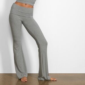 NWT Skims soft lounge foldover yoga pants in heather grey